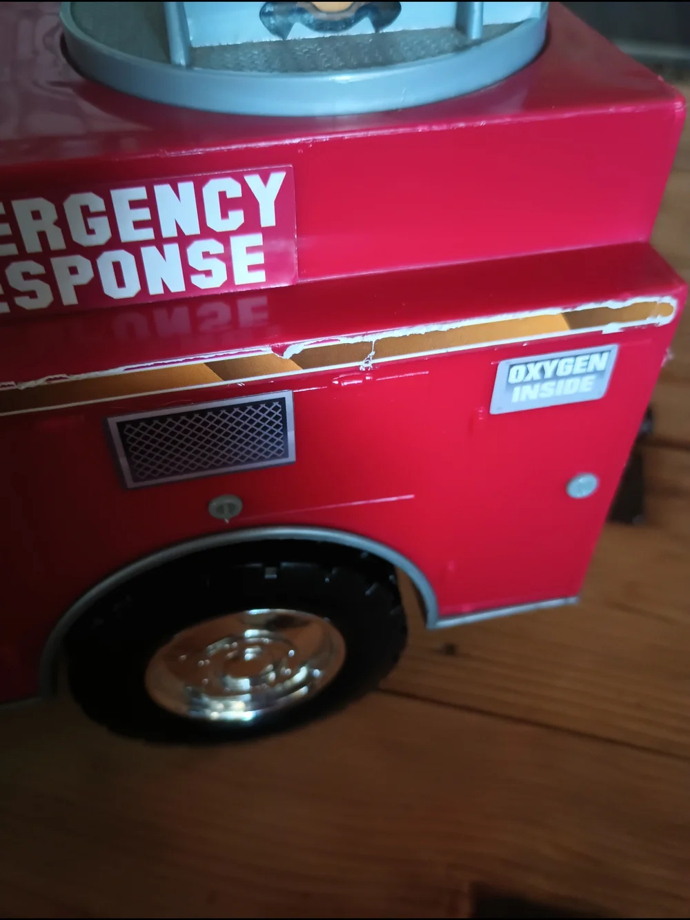 Vintage 2011 Tonka Fire Rescue #82 Motorized Ladder Lights & Sounds 16